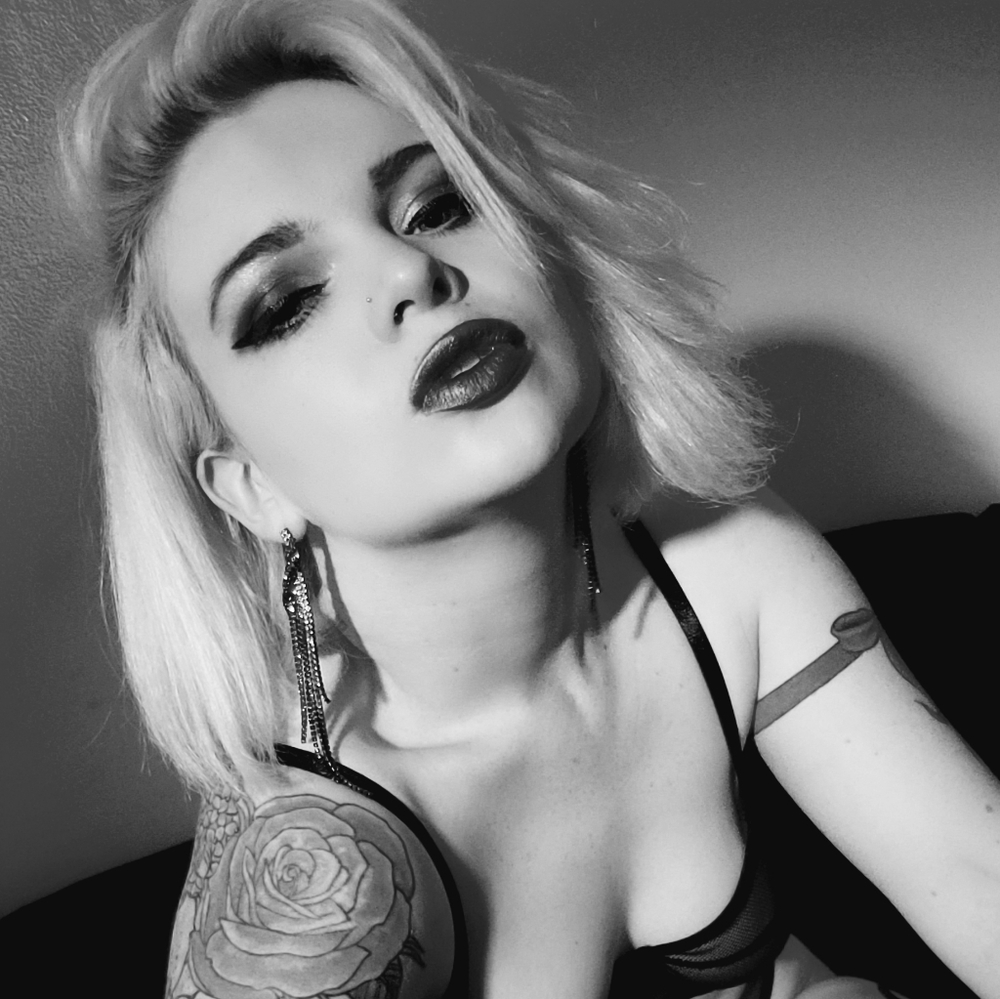 Meet your Posher, Elsa